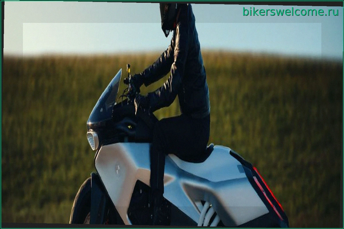 BMW Motorrad Vision K18: Беспрецедентный Мотоцикл Объемом 1800cc, Который Никогда Ранее Не Встречался