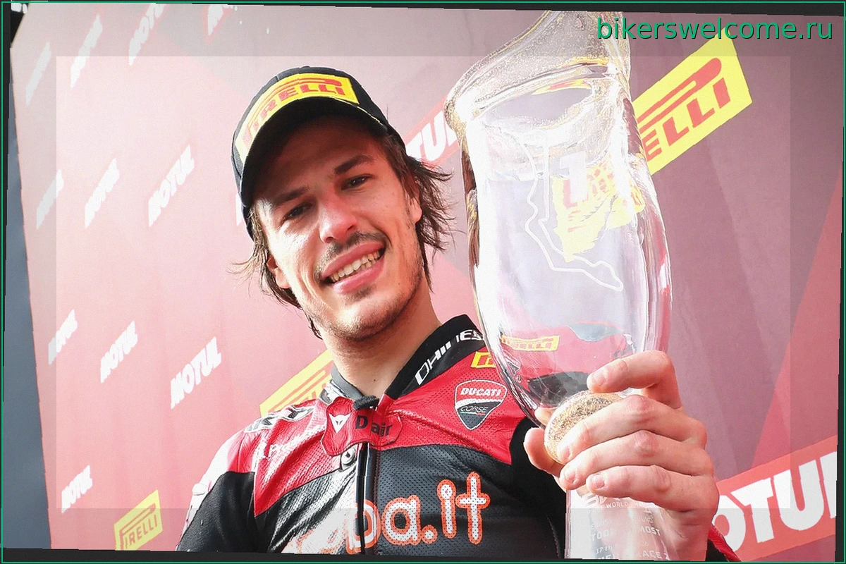 WSBK: Булега блистает на рекордном уик-энде в Мосте