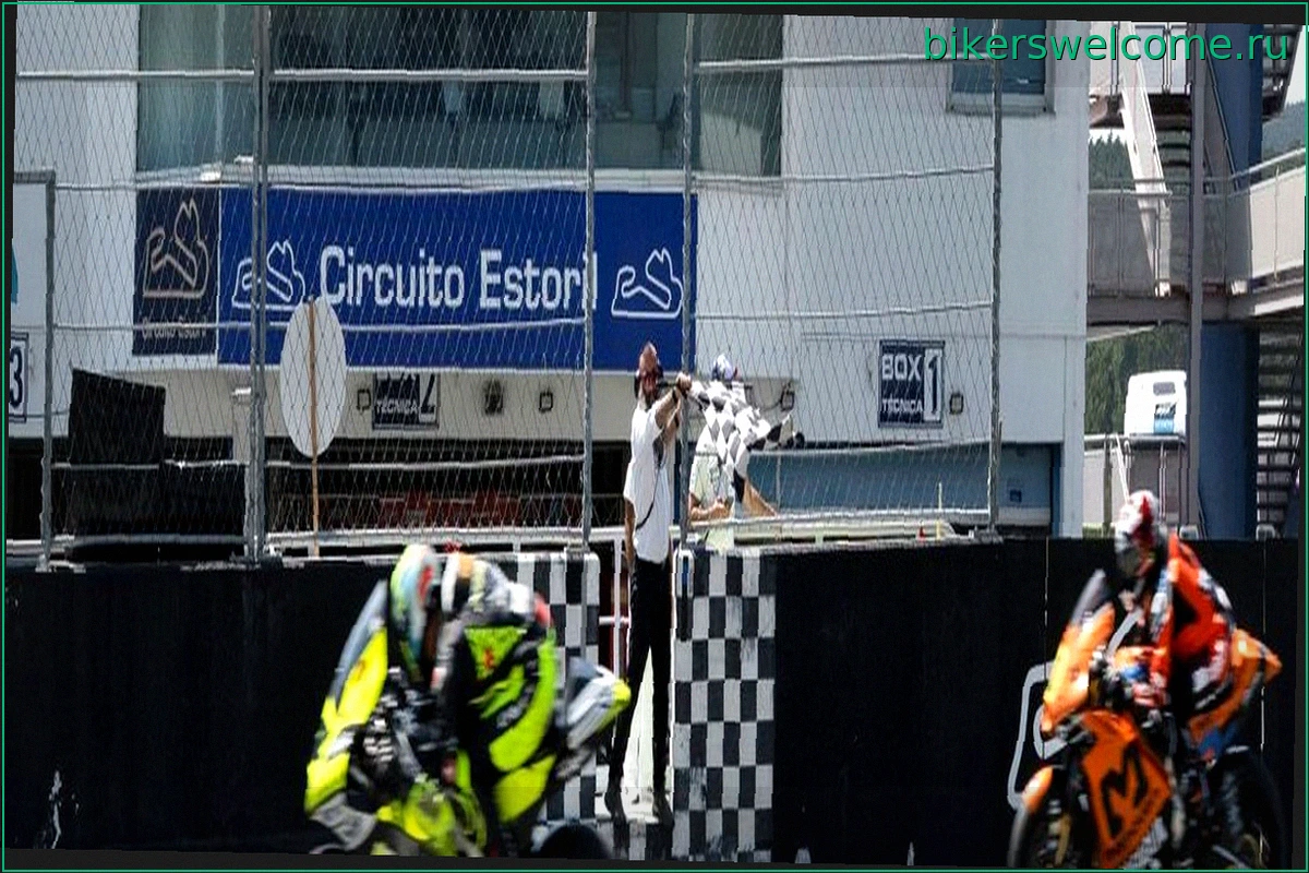 Европейский чемпионат Moto2: Победы Павелеца и Фернандеса, Унаи Оррадре — новый лидер